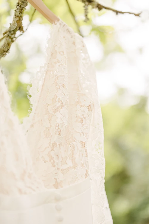 robe dentelle beige gris vert